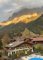 Florentin Alpen Brasserie outside