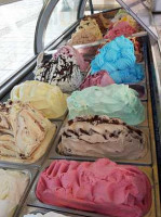 Dolce Eis Caffè food