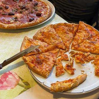 Pizzeria-Palermo food