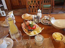 Gasthaus Marienhof inside
