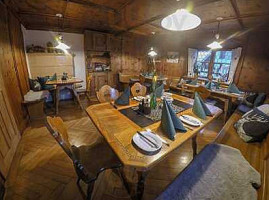Gasthaus Rössle inside