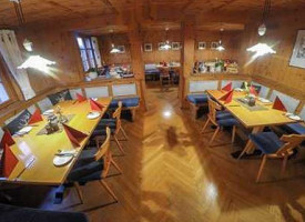 Gasthaus Rössle inside