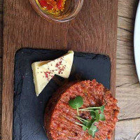 Leo Hillinger Wineshop & Bar Wollzeile food