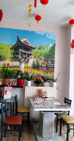 Pho Ha Noi outside