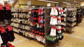 Migros Restaurant inside