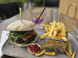 Carwitz Eck food