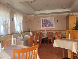 Tropea inside