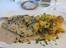 Gaststätte Moustache food