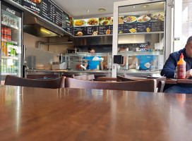 Side Schnellrestaurant inside