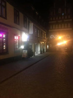 Vietnam Bistro outside