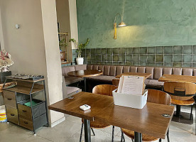 Mon Vegetarian Eatery inside
