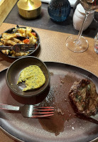 Midtown Grill food