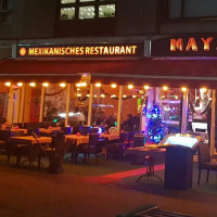 Maya Mexikanisches outside