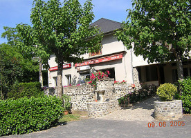 Yummy Kitchen outside