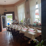 Trattoria Rosticceria Bella Sicilia À l'intérieur