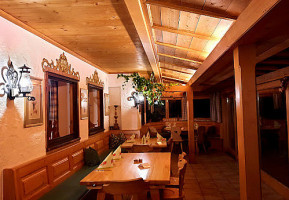 Almgasthof Aibl inside