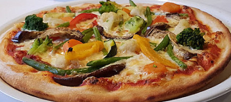 Pizza Pie food