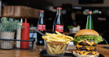 Pops Burger Sportsbar Stuttgart drink