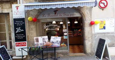 Hostellerie De Beaufort outside