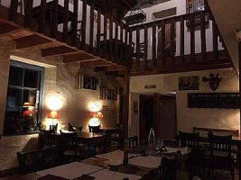 Café Kentucky inside