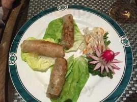 L'hirondelle Royale Sarl food