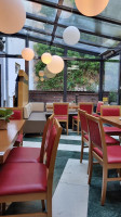 Eiscafe Soravia inside