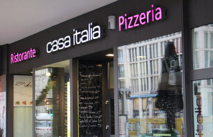 Casa Italia outside