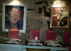 Islen inside