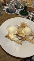 Zum Blaustern food