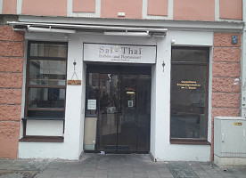 Sai Thai outside