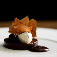 Fernandõ Gastrotheque drink