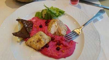 Cher-Mignon food