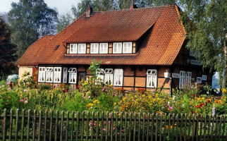 Bahnhofsgaststätte Poitzen outside