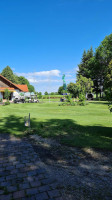 Gut-westerhart outside