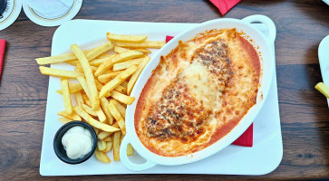 Zum Markgrafen Ihr Grieche In Fröndenberg Mit Biergarten Und Kegelbahn, Griechisch Essen food