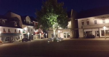 Zum Markgrafen Ihr Grieche In Fröndenberg Mit Biergarten Und Kegelbahn, Griechisch Essen outside