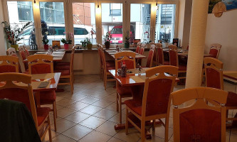 Pho Bui inside