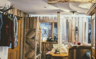 Gasthof-landhotel Zum Matthiasl inside