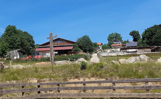 Gasthof-landhotel Zum Matthiasl outside