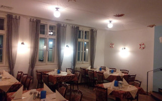 Und Pension Kreta inside