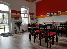 Dilan Grill Bahnhof inside