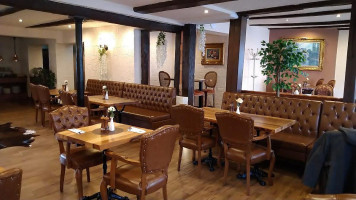 Lindenhof Cafe inside
