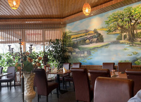 Asia Lotus Ngoc Thang inside