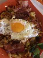 Casaluana Zangger food