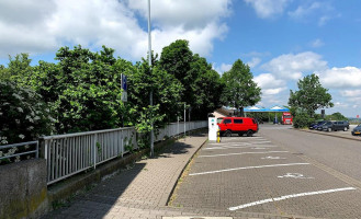 Serways Raststätte Fernthal outside