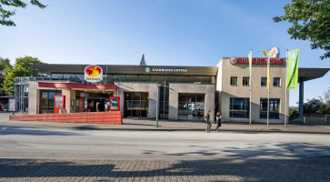 Serways Raststätte Fernthal outside