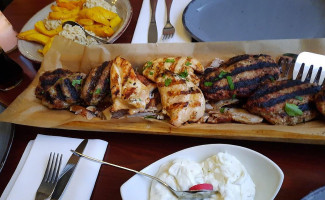 Poseidon Offenbach Griechisches food
