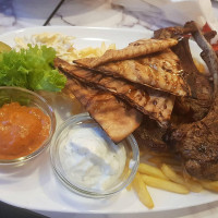 Cafe Couture food
