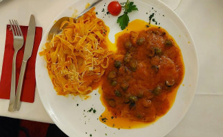 Weinwirtschaft Ergo Bibamus food