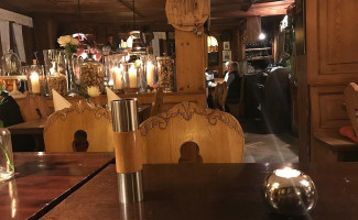 Weinstube zum Schloßberg inside